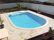 PISCINE AQUA PURE photo ovale avec escalier .jpg