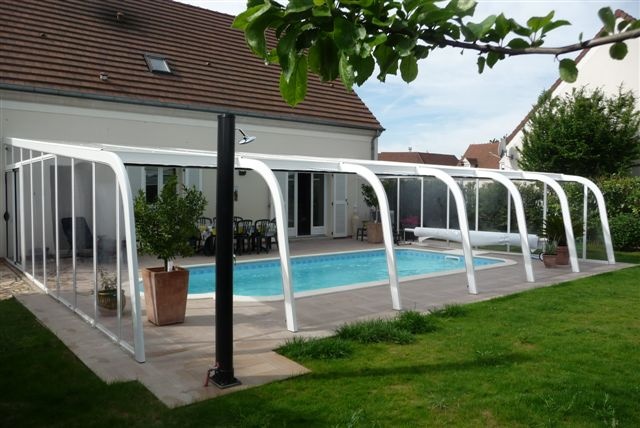 abri piscine adosse maison