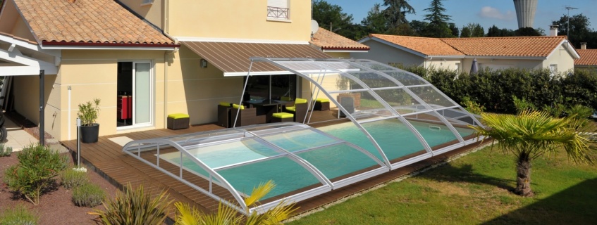 abri piscine relevable